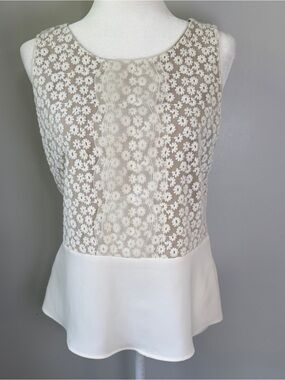 Ann Taylor Daisy Lace Peplum Top Ivory White Sleeveless Scoop Neck Size 4